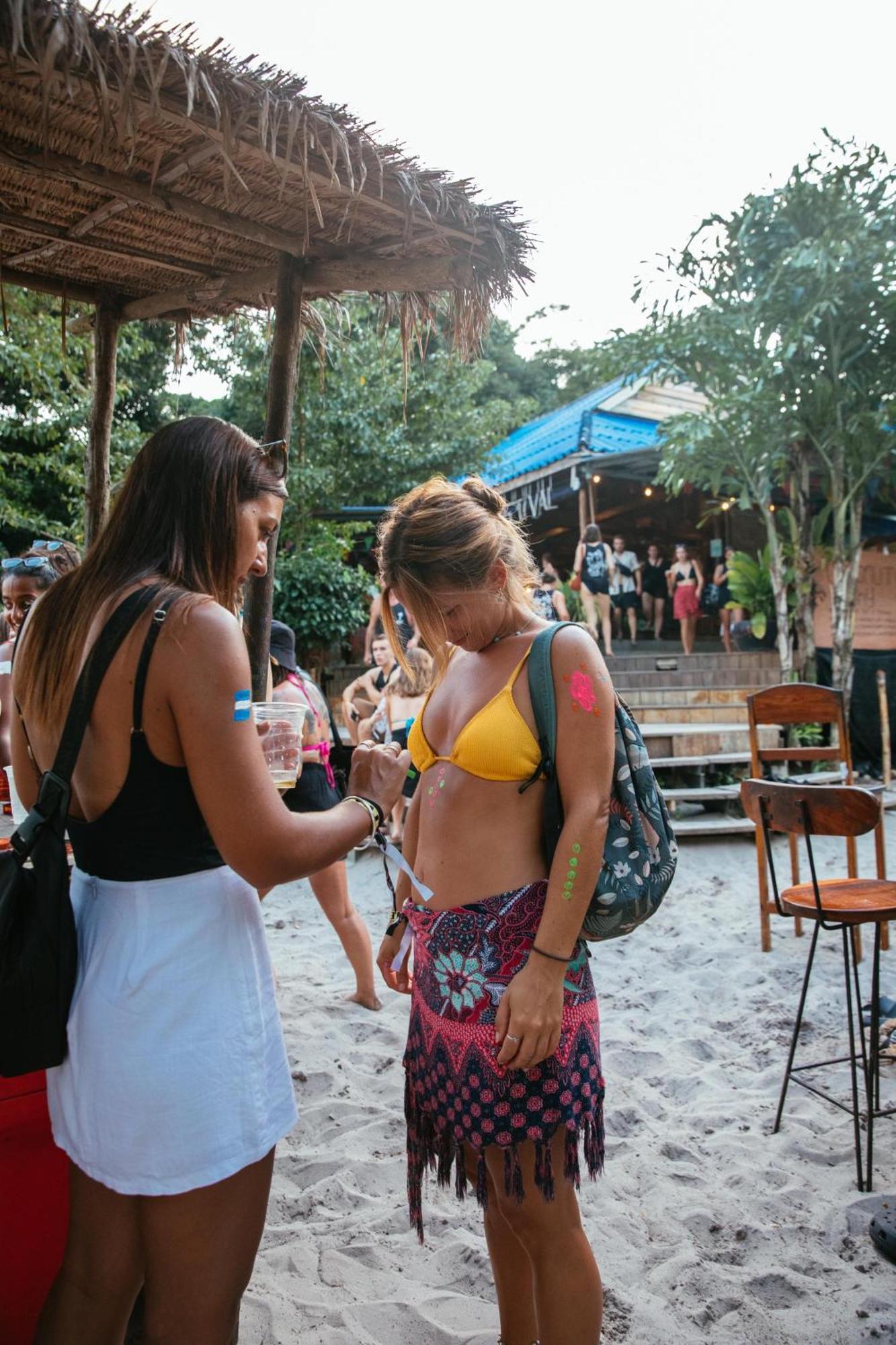 Nest Beach Club Kaoh Touch Exterior photo